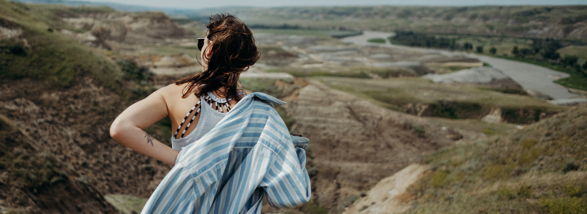 Кэти слоу тревел. Slow travel. Путешествия картинки. Slow travel. Руфинг москва сити.