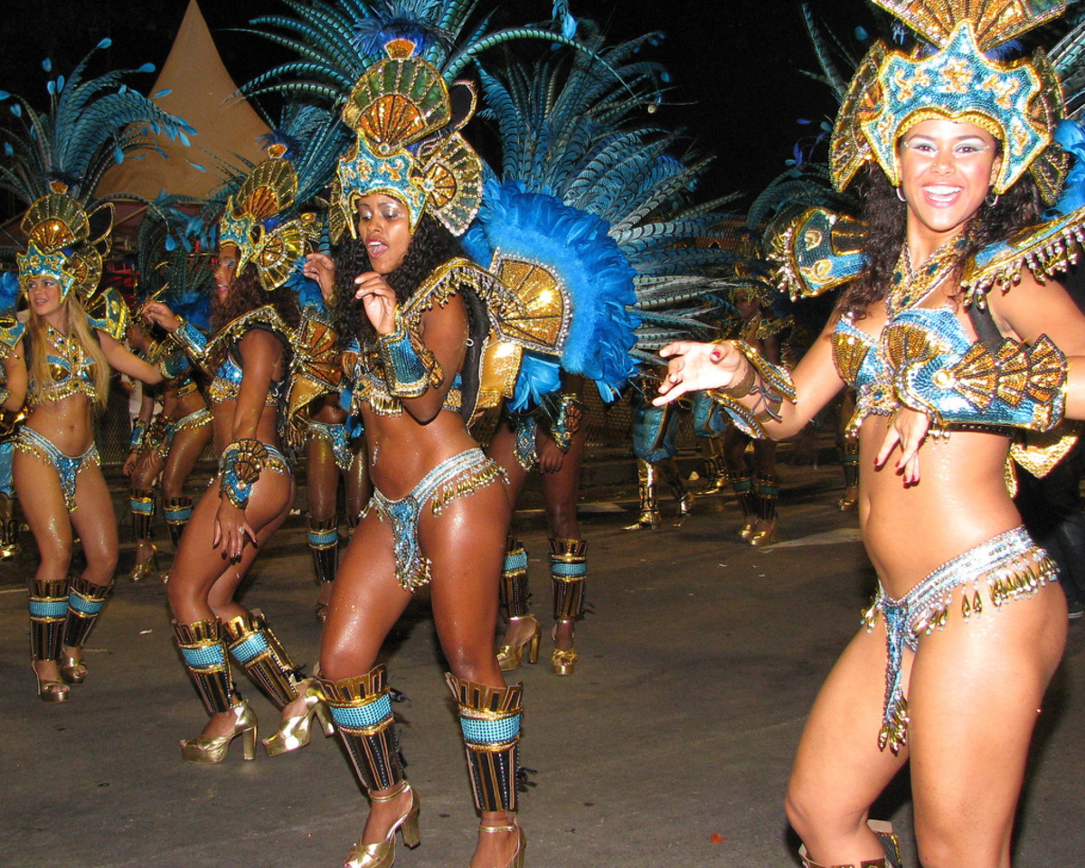 Photos: Brazil's colorful Carnival celebrations begin