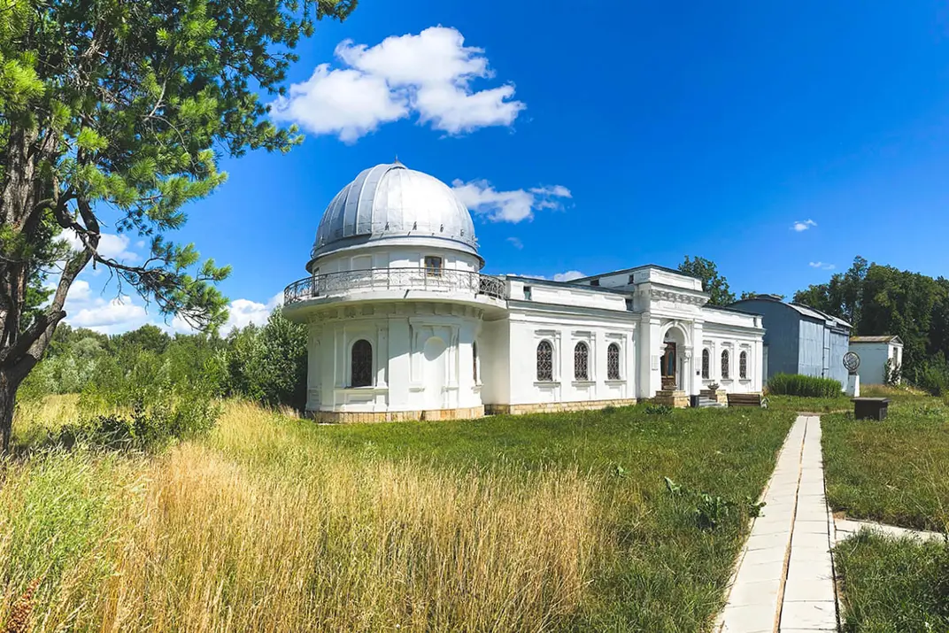 Обсерватория Энгельгардта в Казани летом