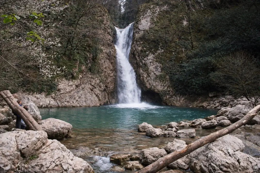 Агурский водопад