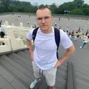 user-avatar