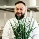 user-avatar