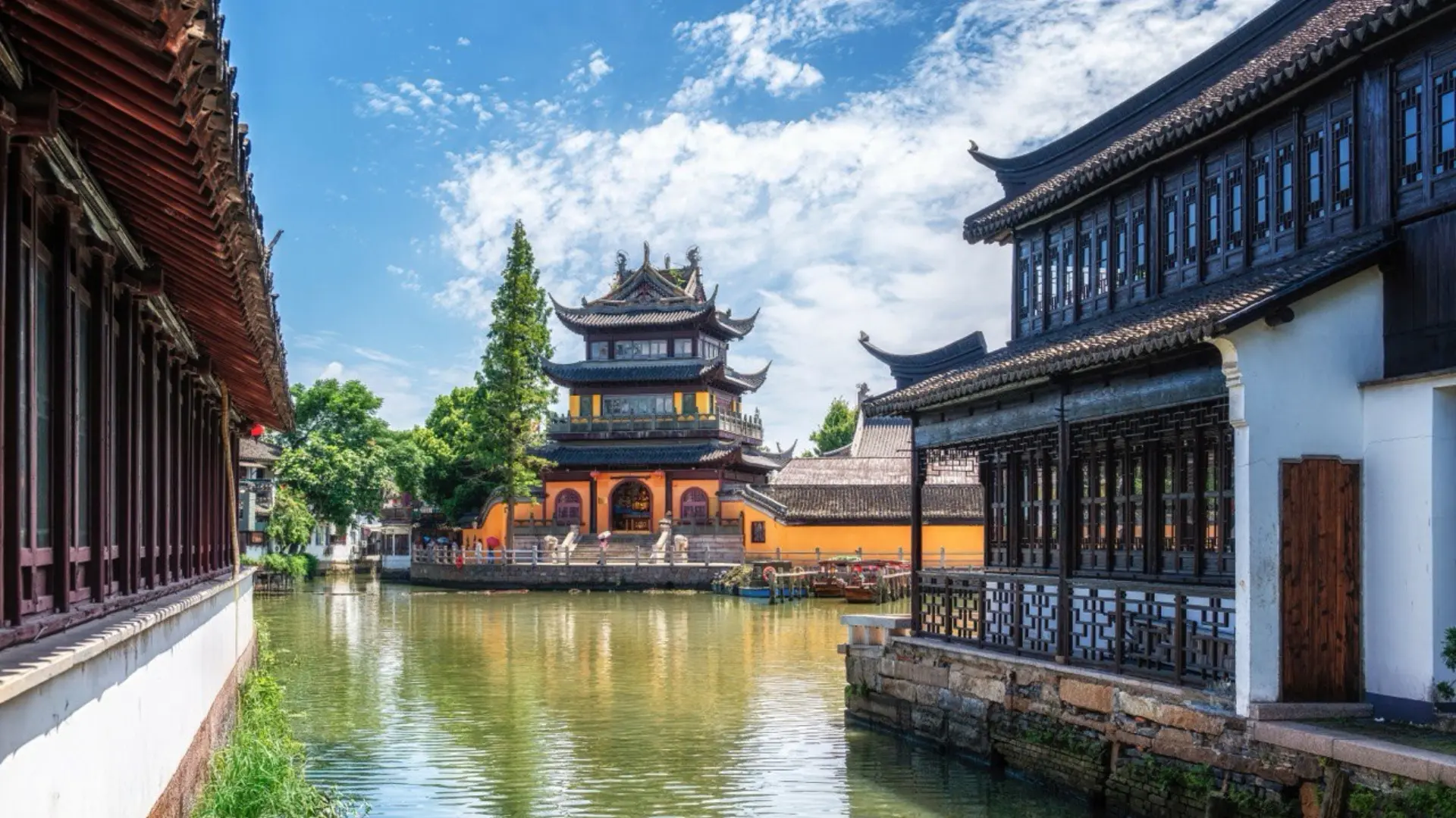 Мегаполис с душой