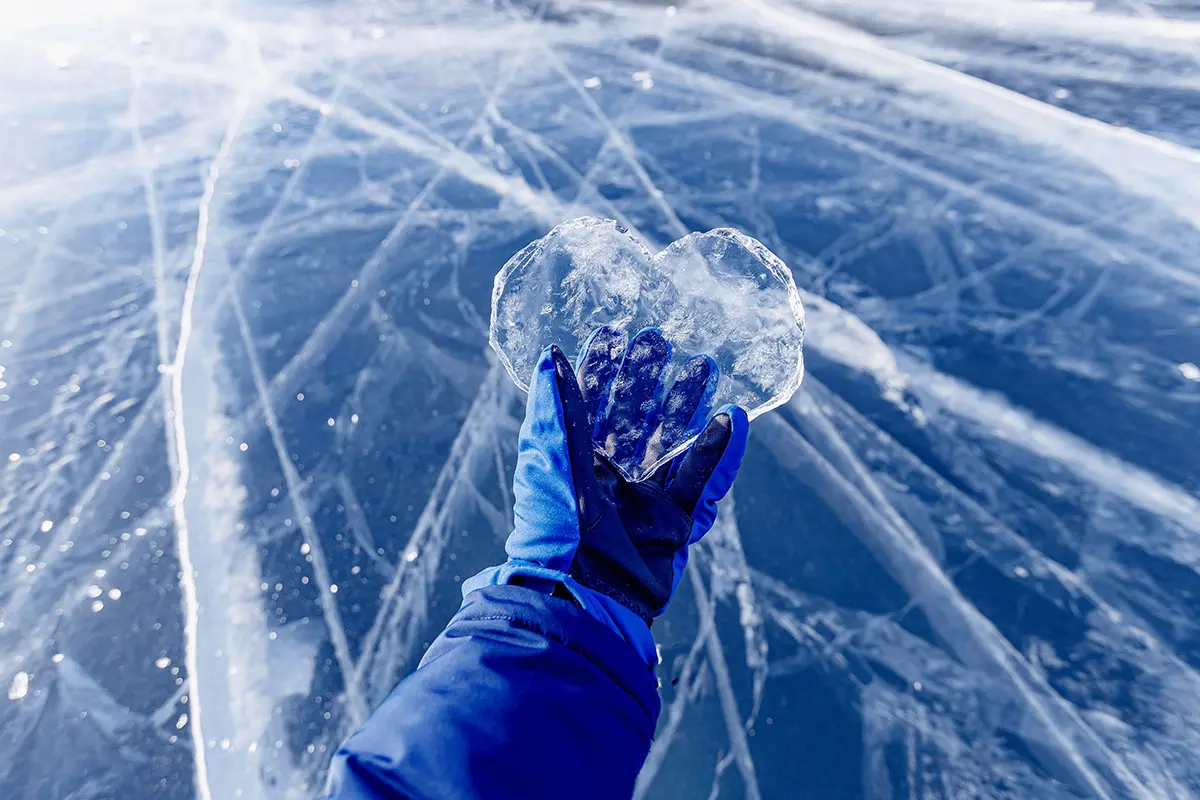 Под небом голубым