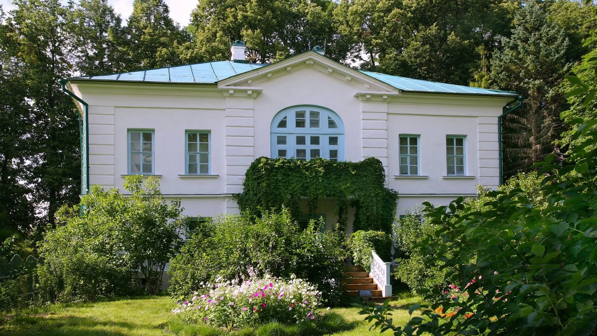 Граф Толстой и безвременье