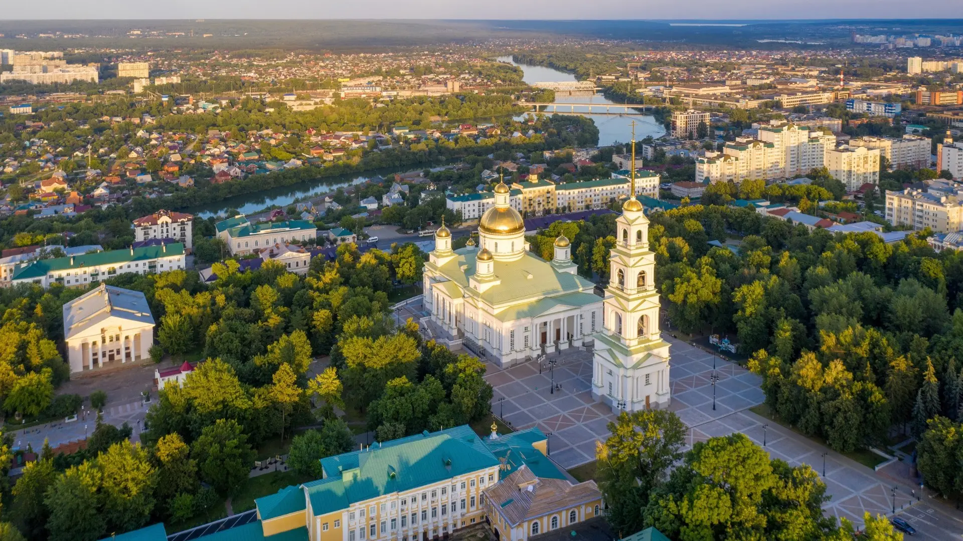 Нежный город