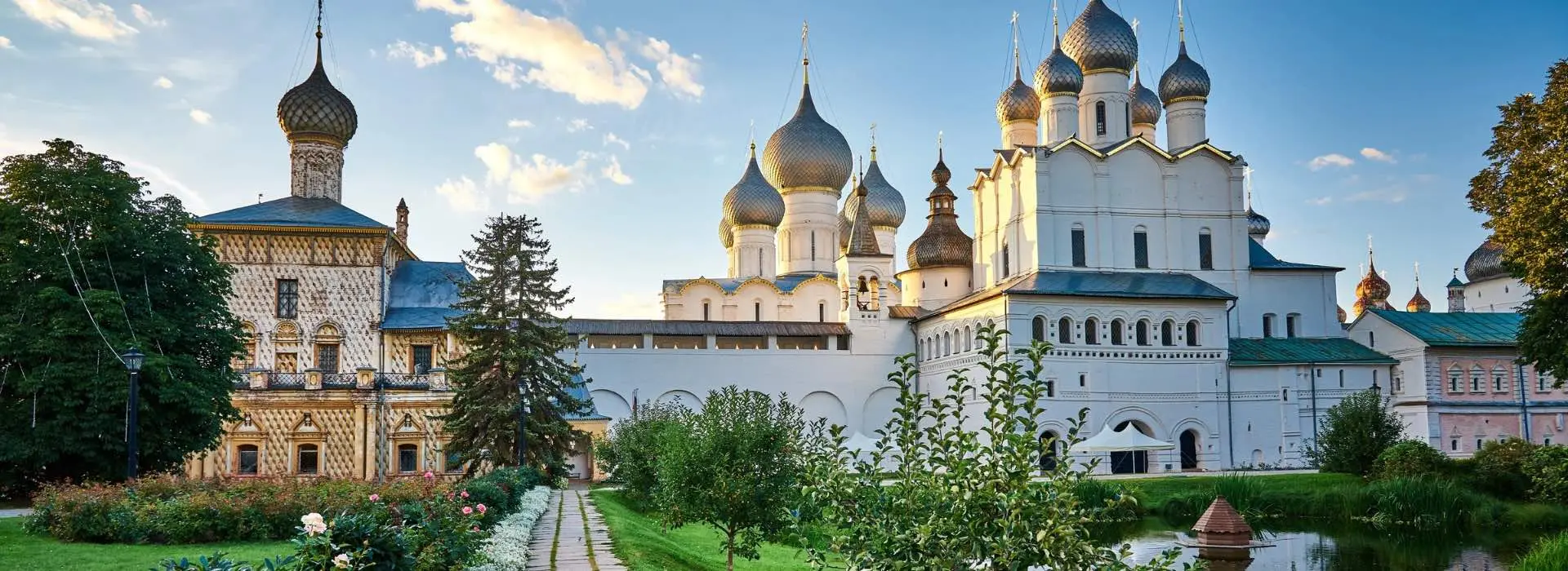 В гости к Царевне-лягушке и Алеше Поповичу