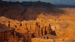 Пора красных кленов: 11 красивых мест для путешествий за границу осенью 