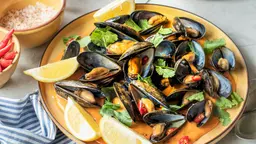 Где есть в Геленджике: гастрономический гайд по самому уютному курорту Чёрного моря