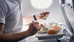 Чем кормят на рейсах S7 Airlines