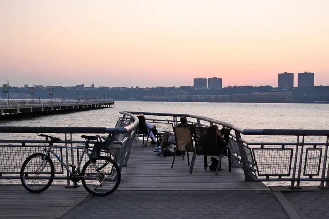 The Brooklyn Waterfront Greenway