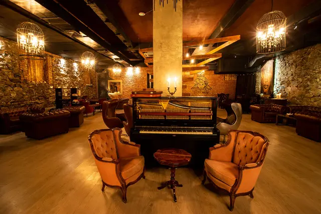 Abdullah, Podzhigay! Cafe-lounge