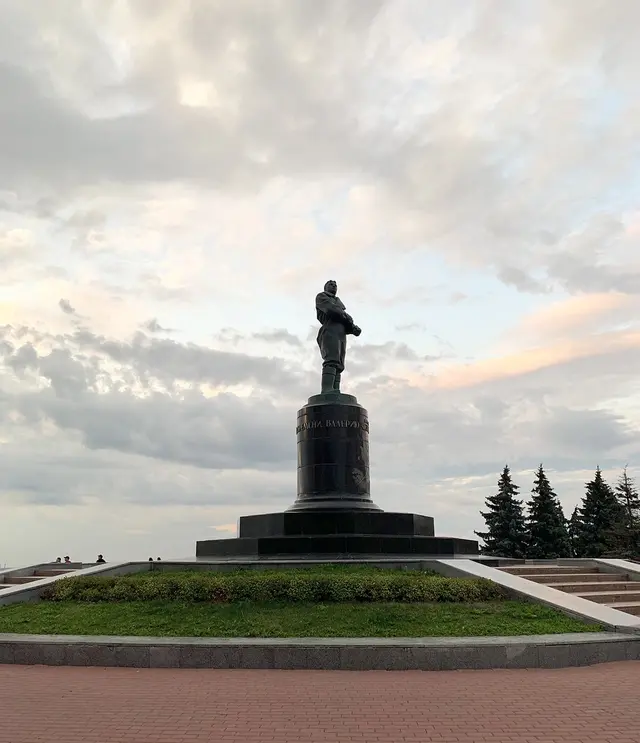 Чкаловская лестница